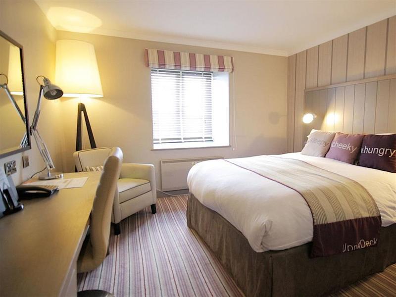 Village Hotel Nottingham Beeston  Exterior photo